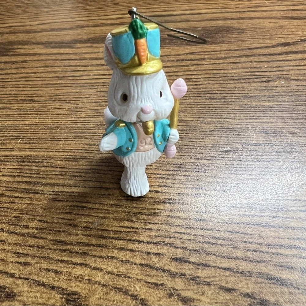 Hallmark Easter Parade 1992 Easter Collection Handcrafted & Dated 1992